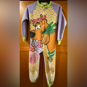 GIRLS SIZE 10 SCOOBY PJS
ZIPPER
NO FEET
GOOD TO VERY GOOD CONDITION